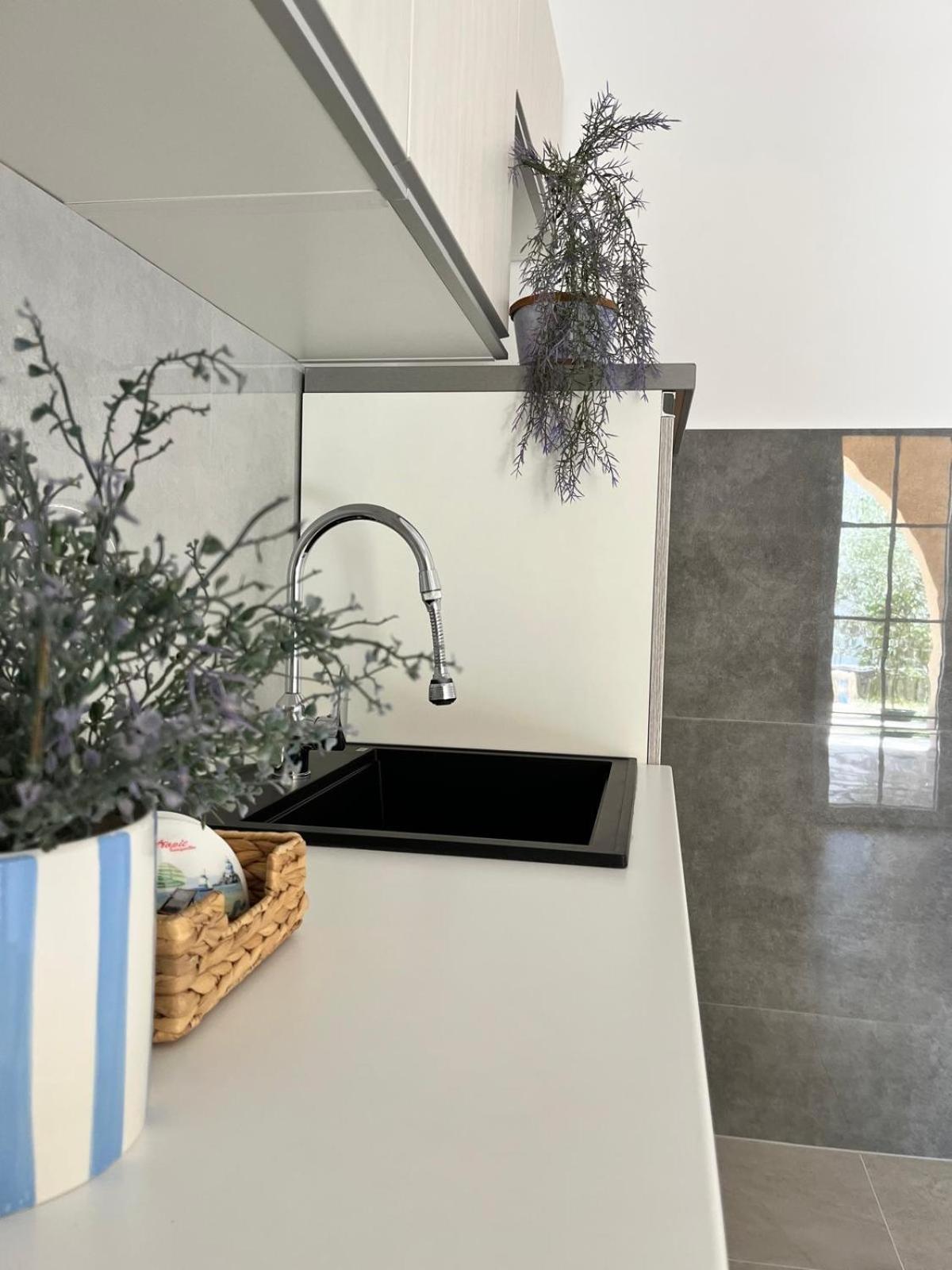Apartments Rem Novalja Extérieur photo