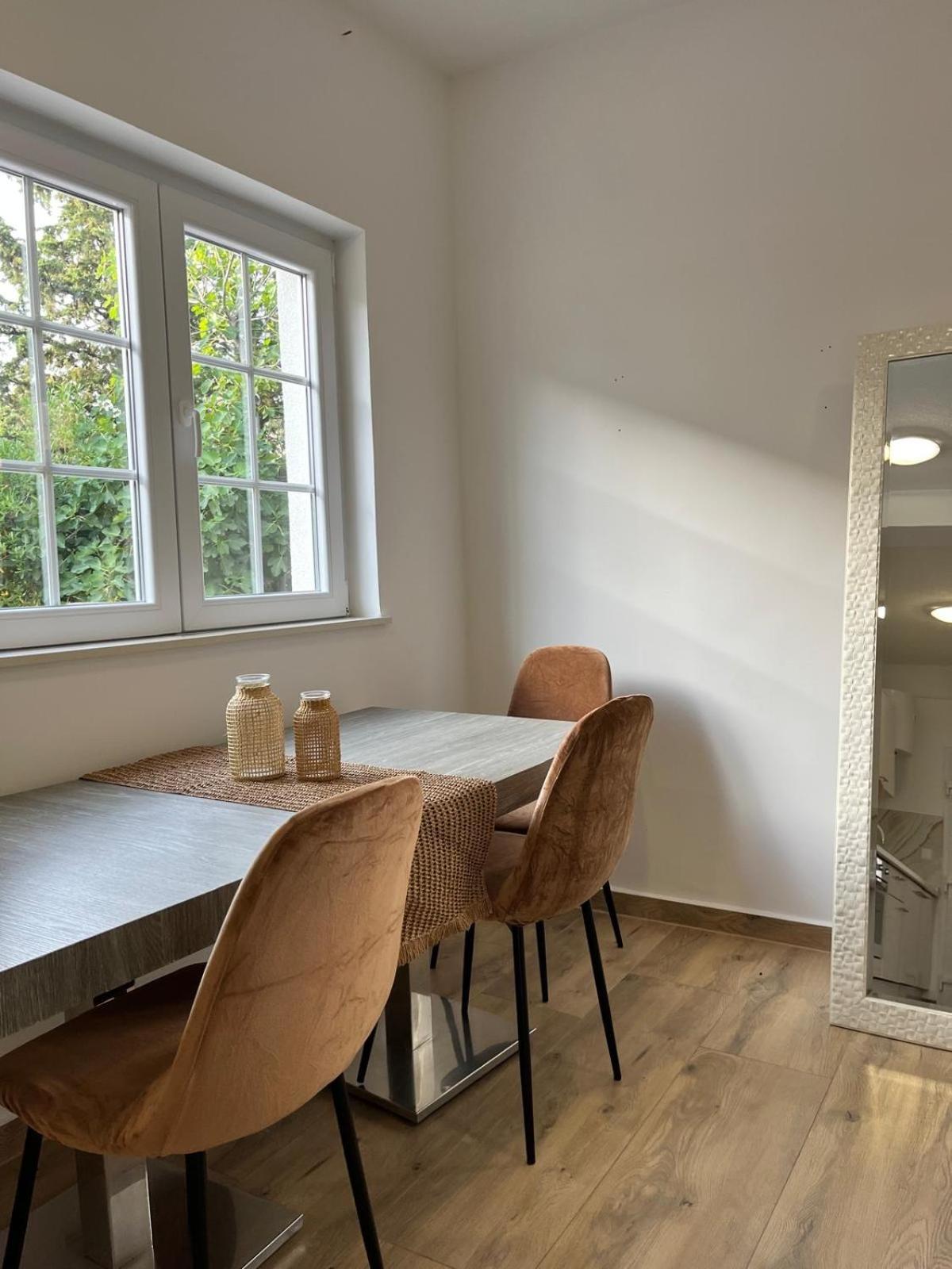 Apartments Rem Novalja Extérieur photo